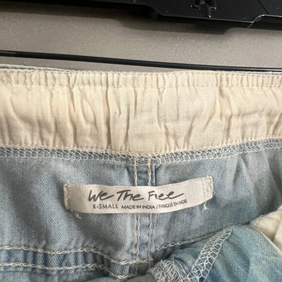Free People We The Free South Bay Utility Cargo Jeans XS NEW - Picture 5 of 5